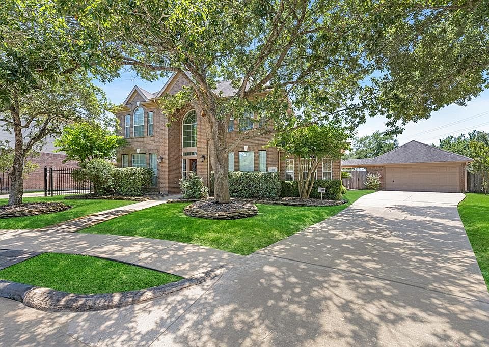 1st image of 2707 Lansing Court