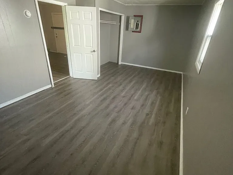49 Saint Gregory Dr — Photo 4