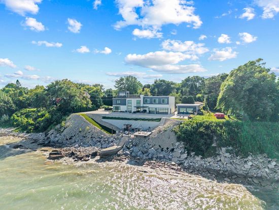 500 14th PLACE, Kenosha, WI 53140