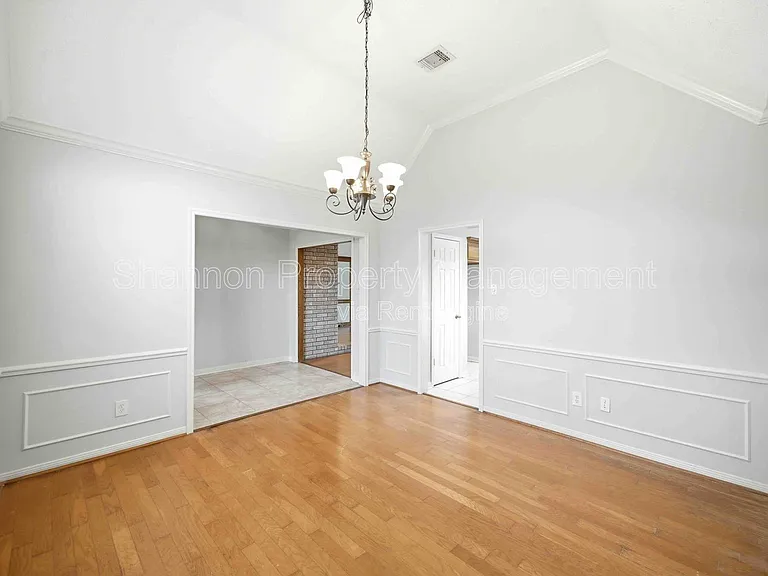 15911 Moon Rock Dr — Photo 13