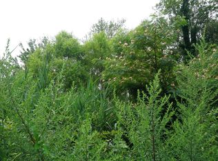 22 Walnut St, Waretown, NJ 08758