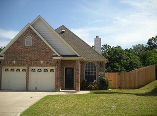 532 Mattie Ln, Lake Dallas, TX 75065