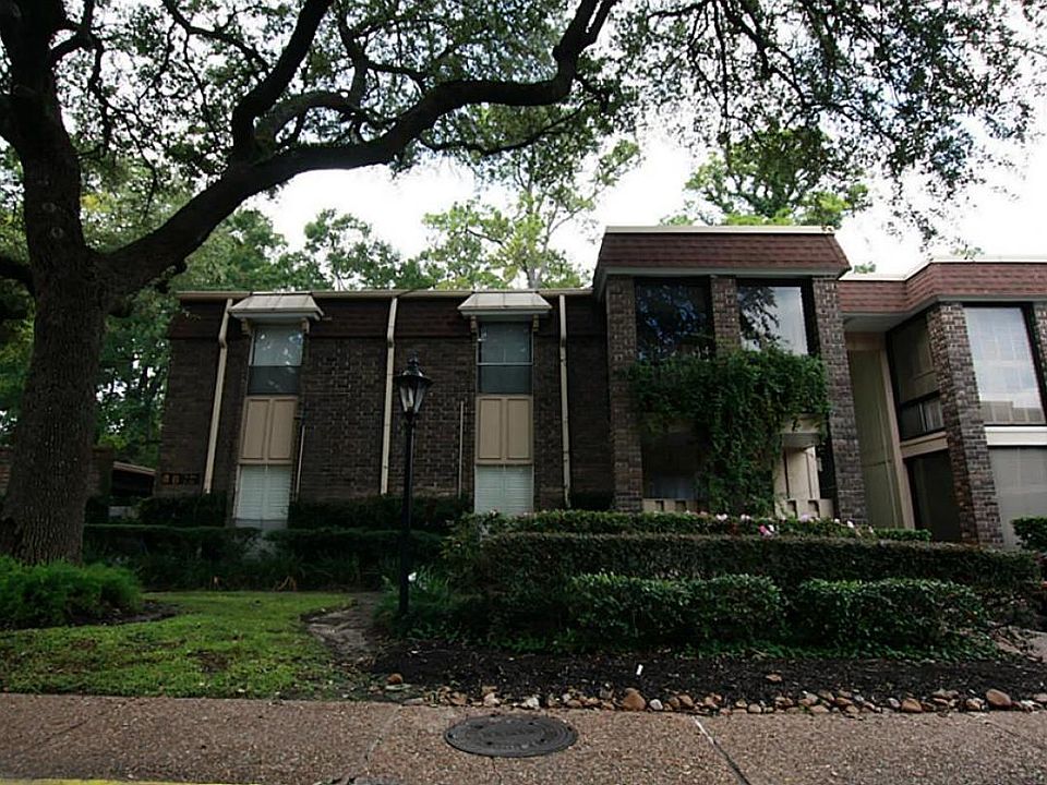 1st image of 7555 Katy Fwy APT 49