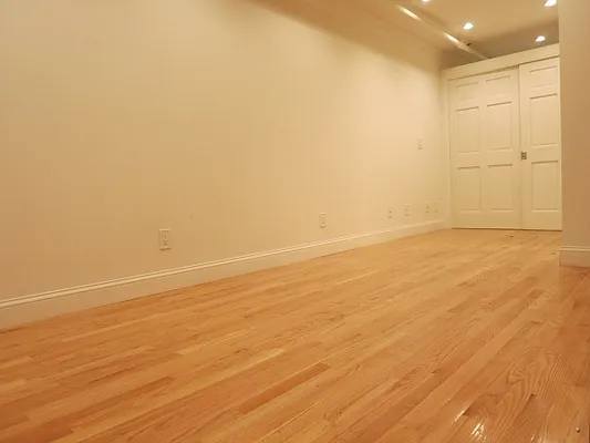 Rented by Citi Habitats | media 23