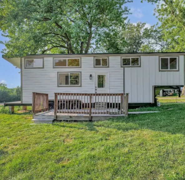 1715 Tin Cup Rd #14 — Photo 2