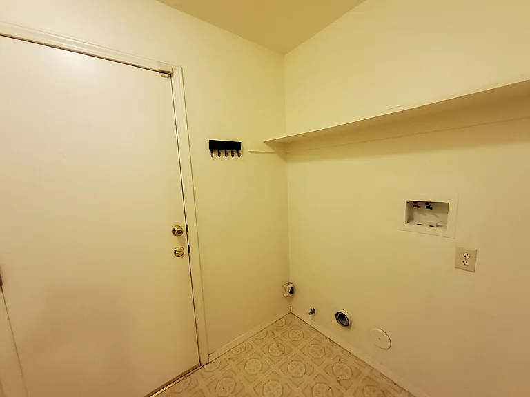 5615 Sugar Pine Dr — Photo 15