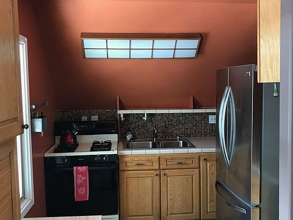 3rd image of 2490 Chris Ave