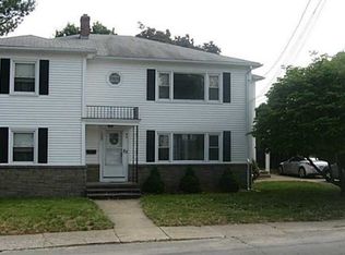98 Elwyn St, Cranston, RI 02920
