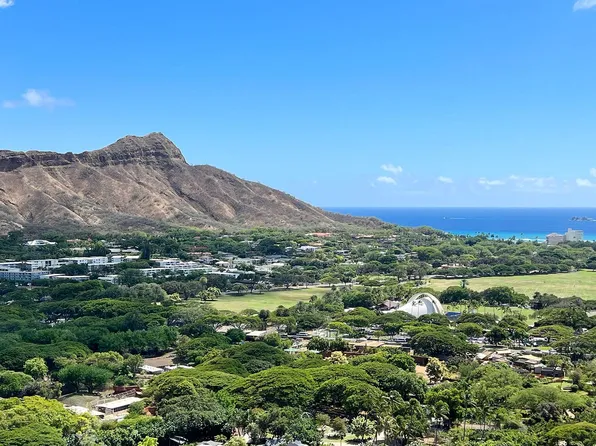 2600 Pualani Way, Honolulu, HI