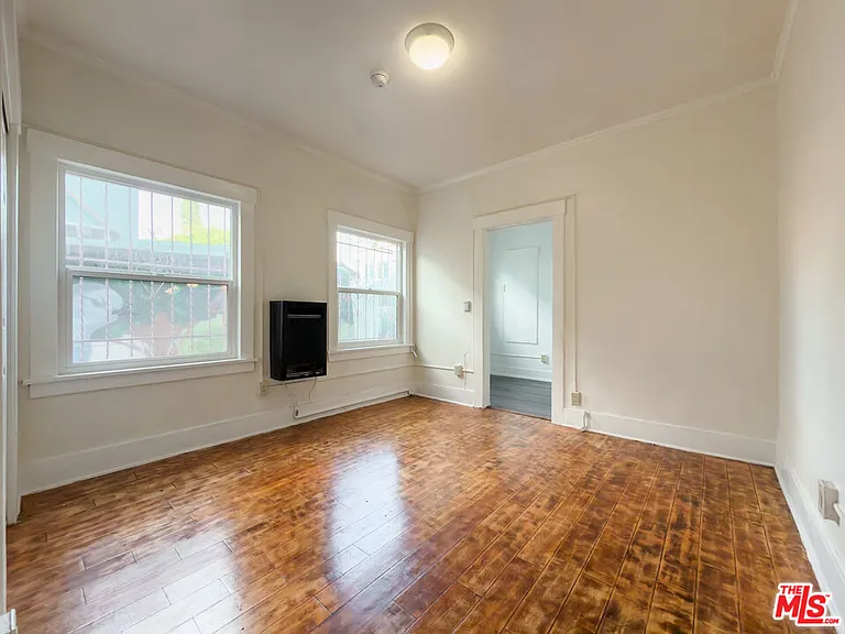 434 S Rampart Blvd #108 — Photo 6