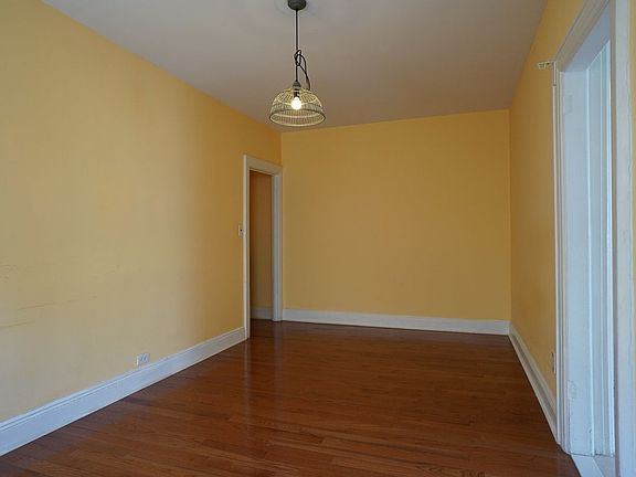4th image of 31-23 34th St #6