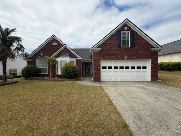 1032 Fairmont Park Dr, Dacula, GA 30019