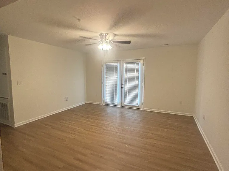3943 Winchester Rd #B201 — Photo 5