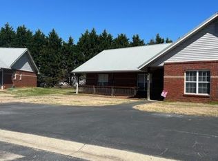 30 Runners Ln, Maysville, GA 30558