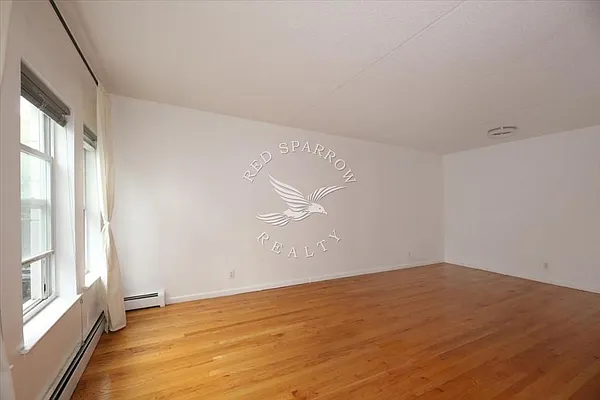 Rented by Red Sparrow Realty Group | media 2