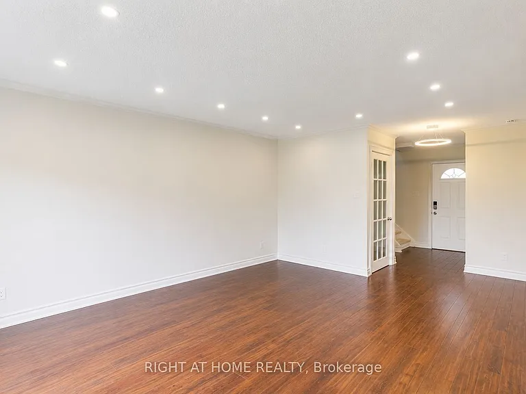 18 Goodfellow St — Photo 4