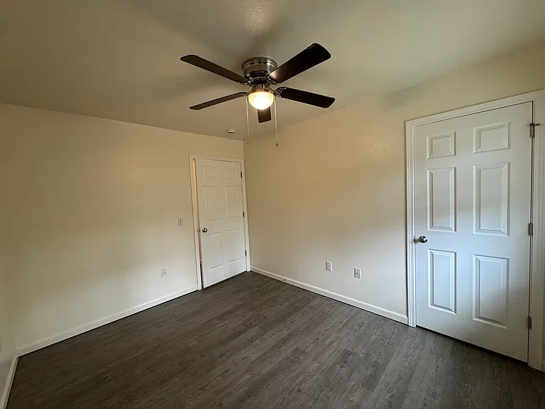 491 W Roy Rd #3 — Photo 11
