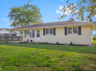 5546 Denoise St, Columbus, IN 47201