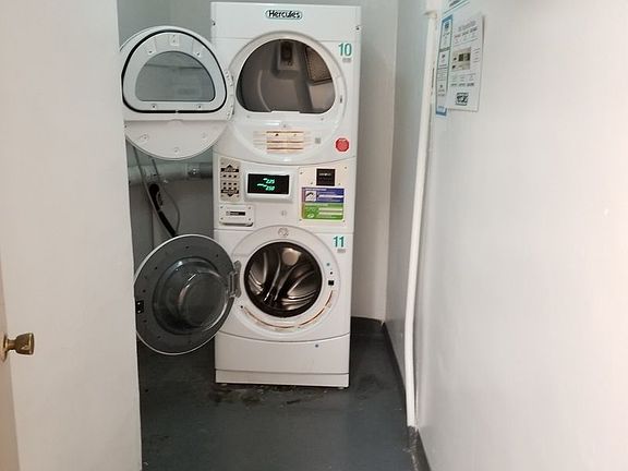 4th image of 210 W 251st St APT 4E