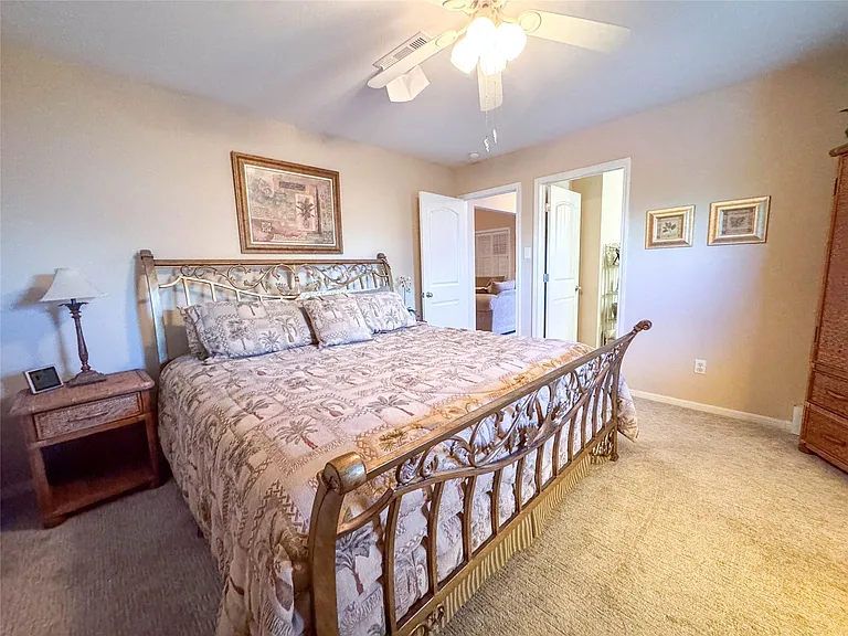 1031 Redfish St — Photo 12