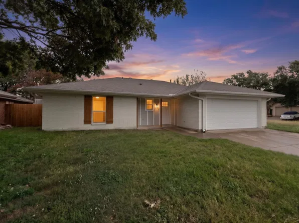 6561 Alta Vista Dr, Watauga, TX 76148
