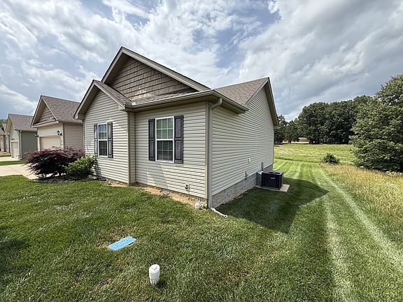 2nd image of 253 Winding Way