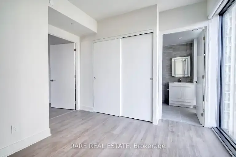 8 Cumberland St #1408 — Photo 6