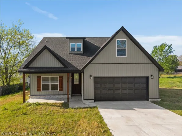 325 E Nashville St, Greenwood, AR 72936