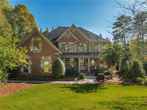 1425 Rolling Links Dr, Milton, GA 30004