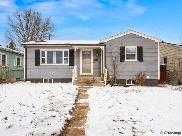 2908 E 8th St, Cheyenne, WY 82001