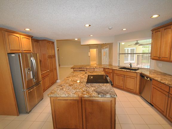 3rd image of 5241 NW 90th Ter