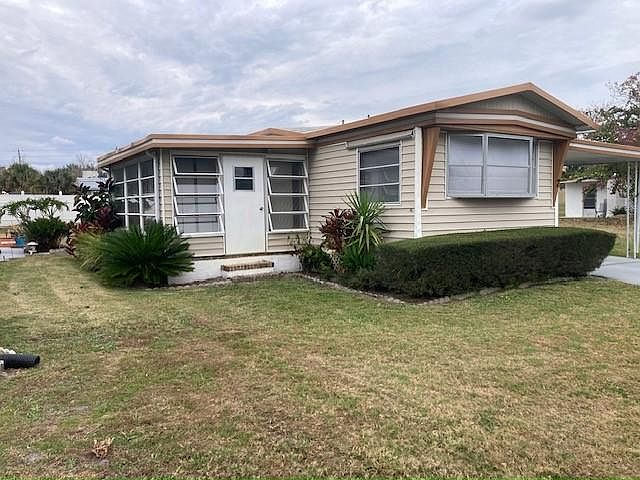 1st image of 7 La Vista Dr #7