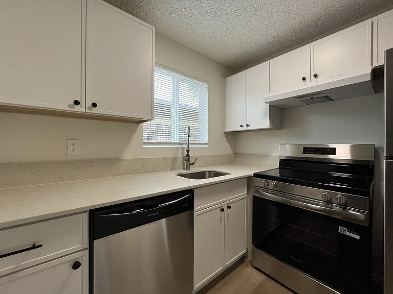 Inviting 2 Bedroom Home with Open Layout, Stainless Steel Appliances & Private Outdoor Retreat — Photo 7