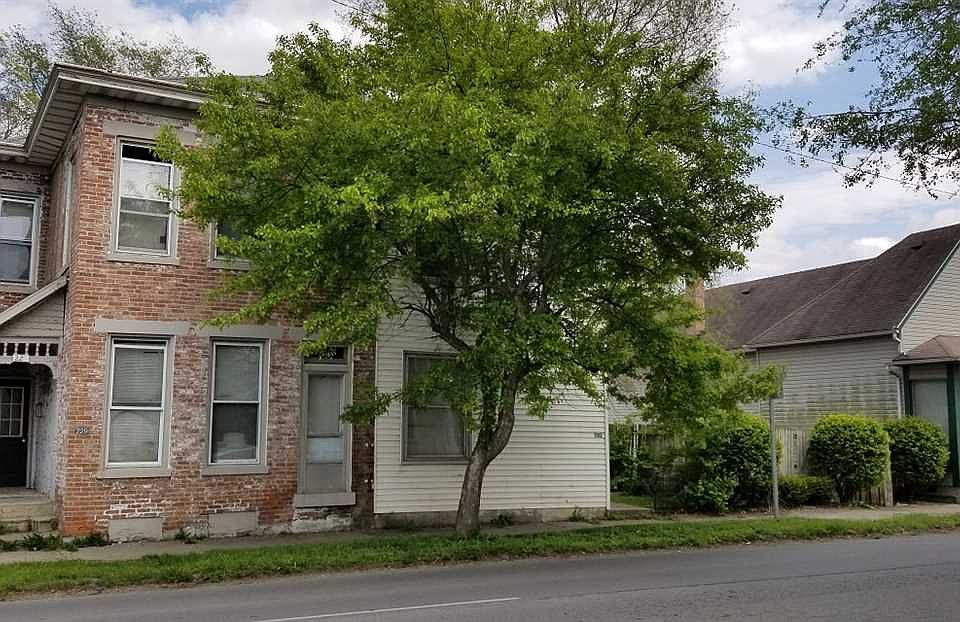 1st image of 229 & 231 S 9th St