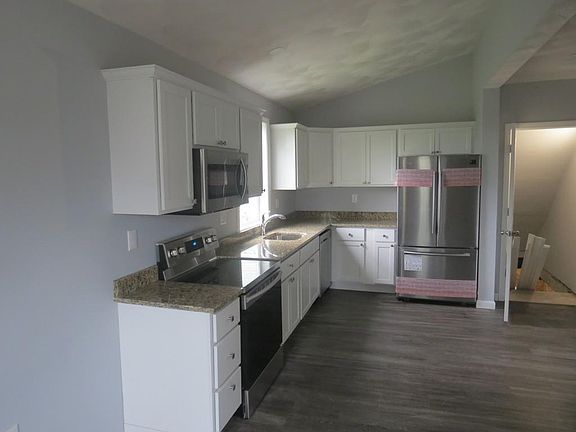 2nd image of 23 Woodland Ct