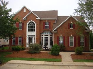 117 Harbor Cove Ln, Mooresville, NC 28117