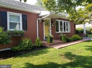 47 Denlinger Ave, Strasburg, PA 17579