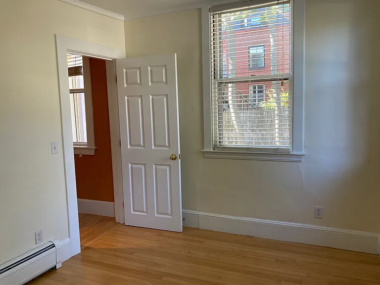 325 Spring St #2 — Photo 12