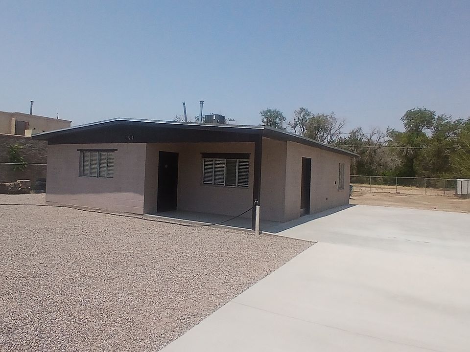 1st image of 191 Carreta Ln
