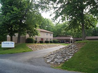812 Oak St APT 3, Connersville, IN 47331