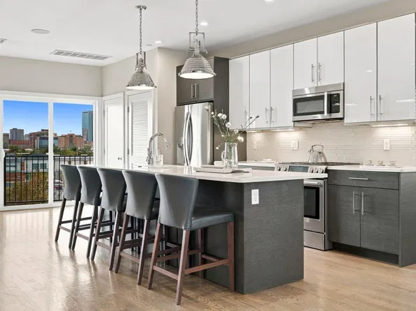 8 Baker Ct #4, Dorchester, MA 02125