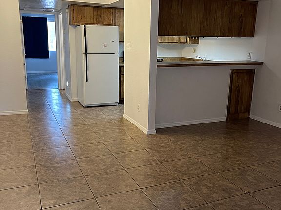 3rd image of 3810 N Maryvale Pkwy APT 1078