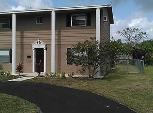 2221 Island Dr, Miramar, FL 33023