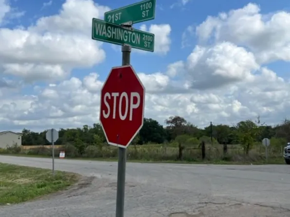LOT 5 21st St, Hempstead, TX 77445