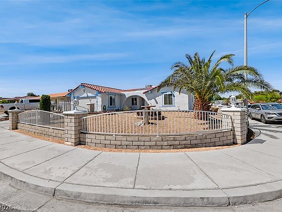 2nd image of 3107 Trueno Rd