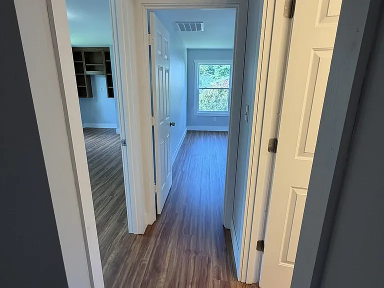 721 Wayland Dr — Photo 26