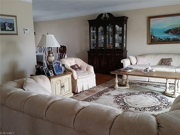 2nd image of 21900 Overlook Dr