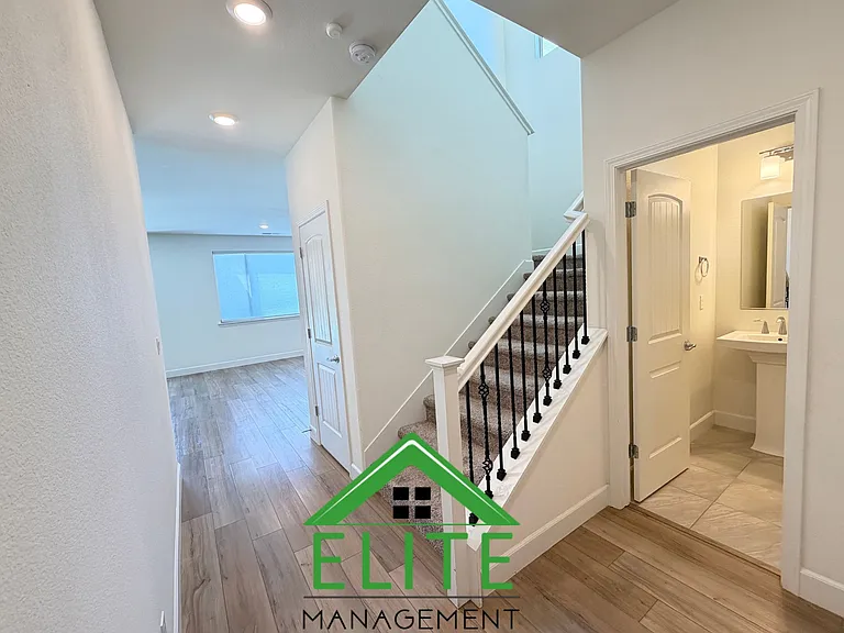8778 Encore Way — Photo 4