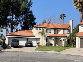 7988 San Gorgonio St, Fontana, CA 92336