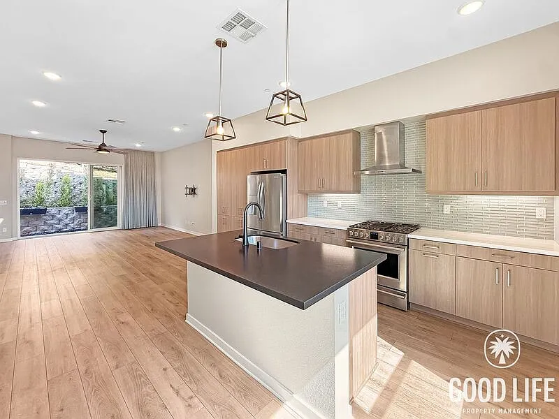 10432 Harlow Cir #58
